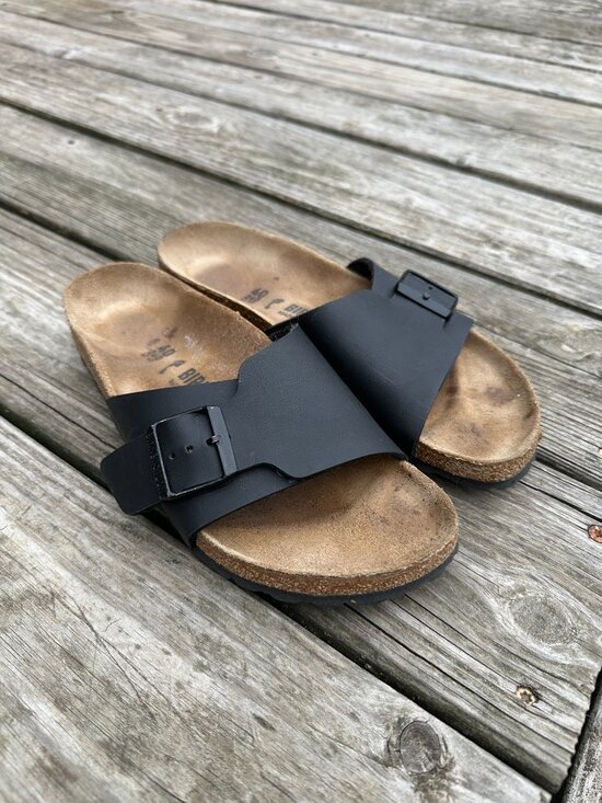 Birkenstock Shoes - Birkenstock Womens Catalina Sandal Size 40 Birko-Flor Strap Black